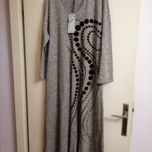 Zimska haljina nova sa etiketom