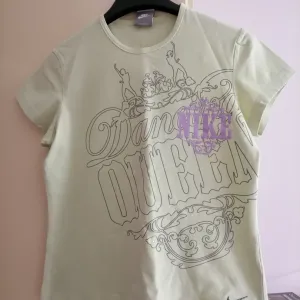 Original svetlo zelena majica Nike L