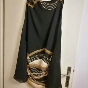 Nova duža elegantna suknja 46