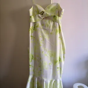 Nova pamučna haljina Trendyol 40