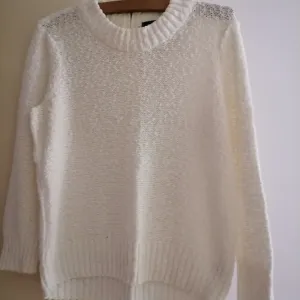 Beli pamučni džemperić H&M   S