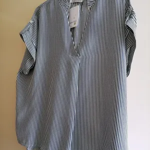 Letnja prugasta bluzica nova sa etiketom