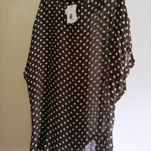 Nova bluza sa etiketom BARBOSA 48