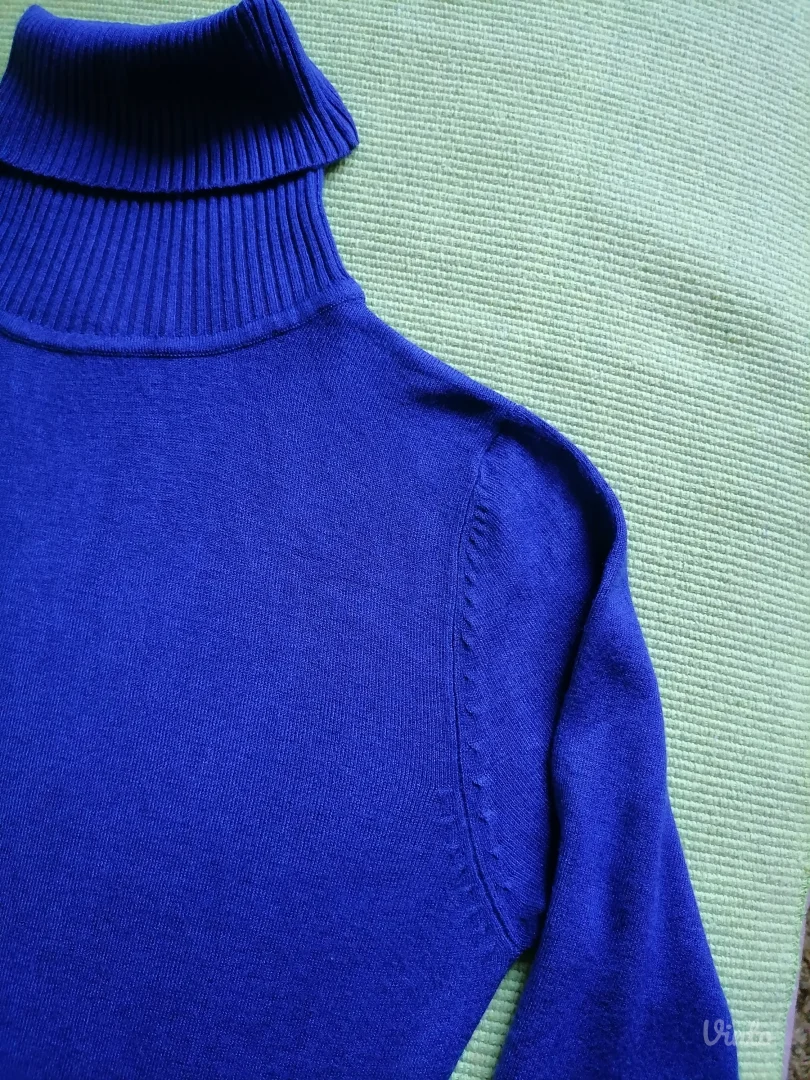 Mornarsko plava rolka