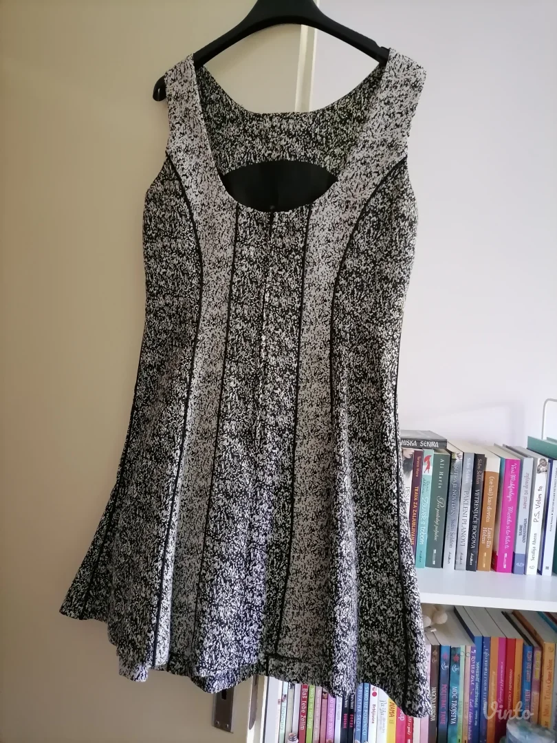 Haljina tirolka H&M  38