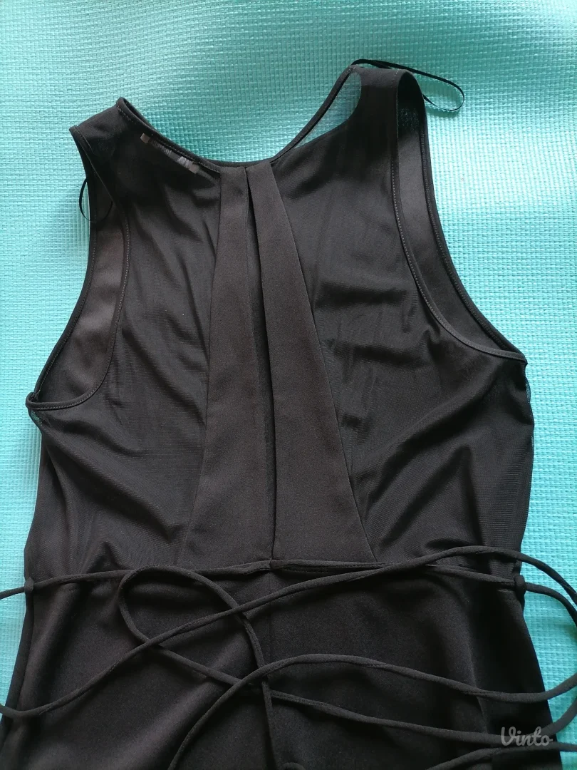 Nova crna haljina Zara L