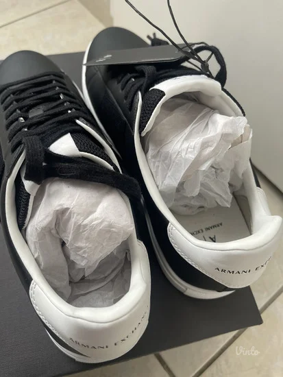 Armani patike