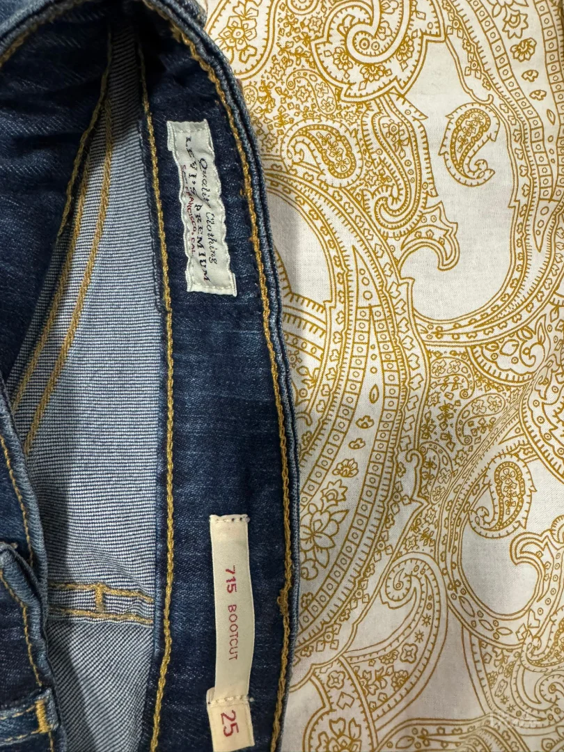 Levis 715 bootcut jean
