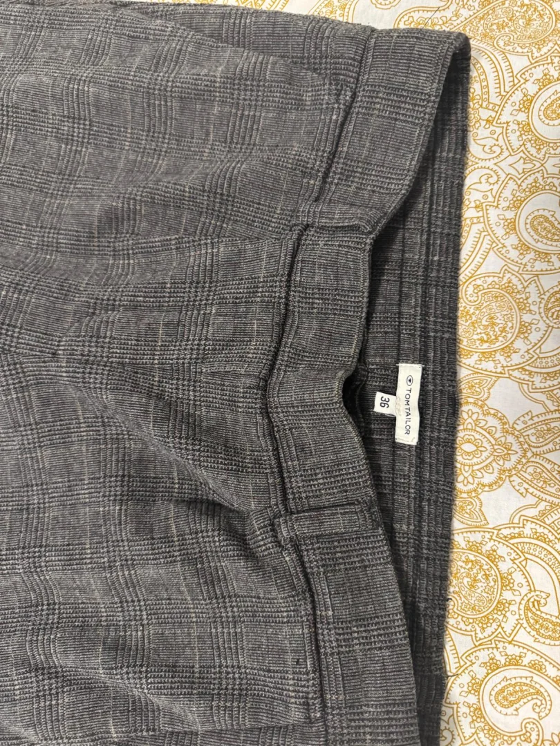 Tom Tailor mekane pantalone