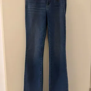 Levis 715 flare farmerice
