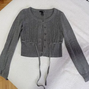 HM - ženska siva bluza