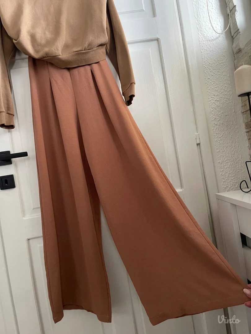 ZARA-Fantasticne siroke pantalone XS/S/M