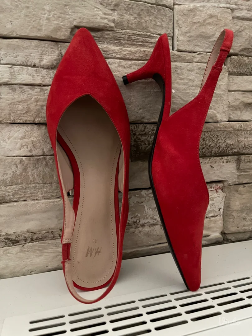 H&M-Nove cipele sa Kiten stiklom 40/41