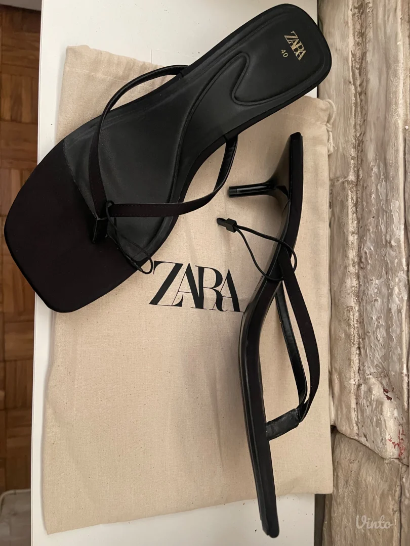 Zara Fantasticne Nove papuce broj 40