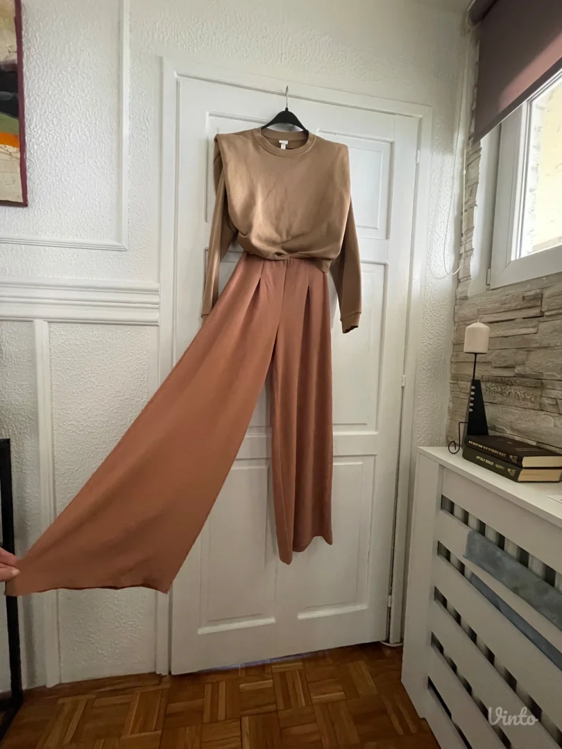 ZARA-Fantasticne siroke pantalone XS/S/M