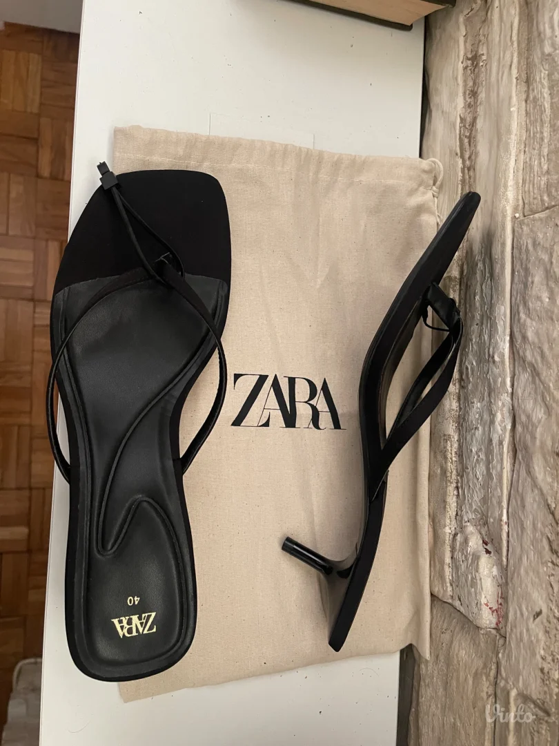 Zara Fantasticne Nove papuce broj 40