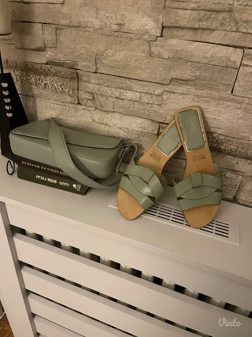 Zara kozne papuce i torba Br.40