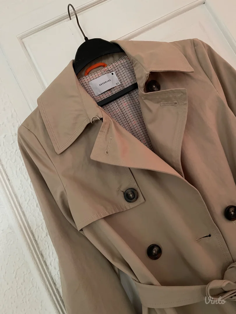 RESERVED-Novi Trenc Mantil vel. XS/S