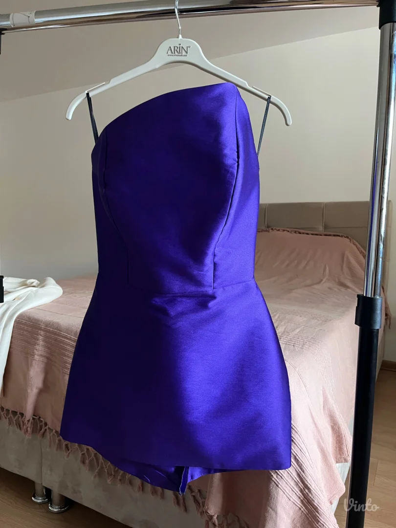 Alenna haljina - kao nova