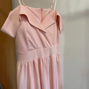 Roze duga haljina