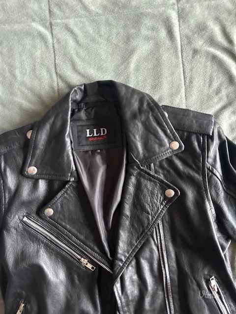 Crna jakna od prirodne kože