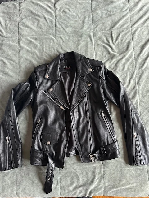 Crna jakna od prirodne kože