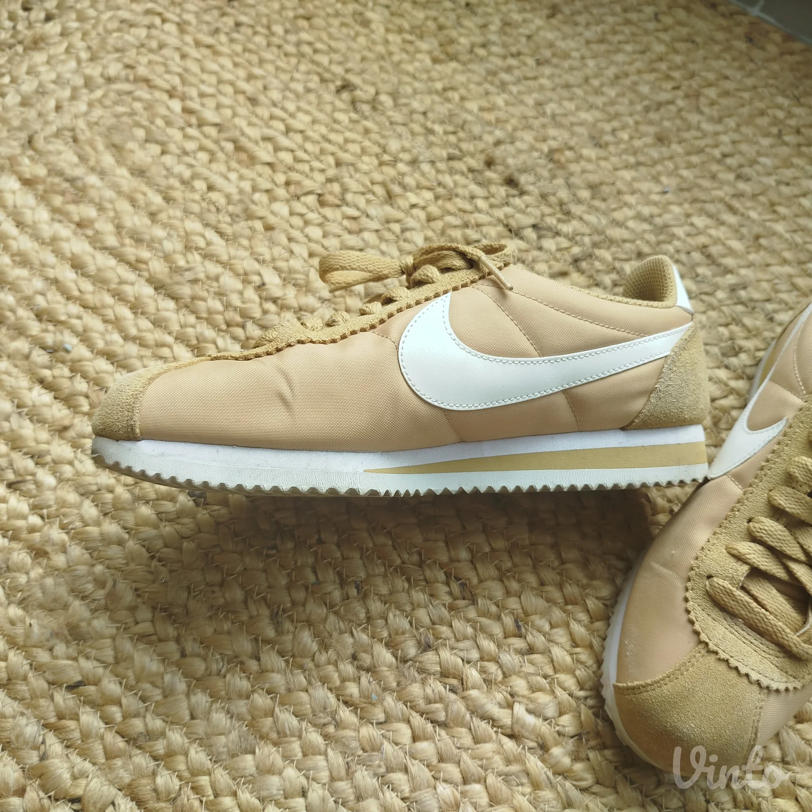NIKE CORTEZ