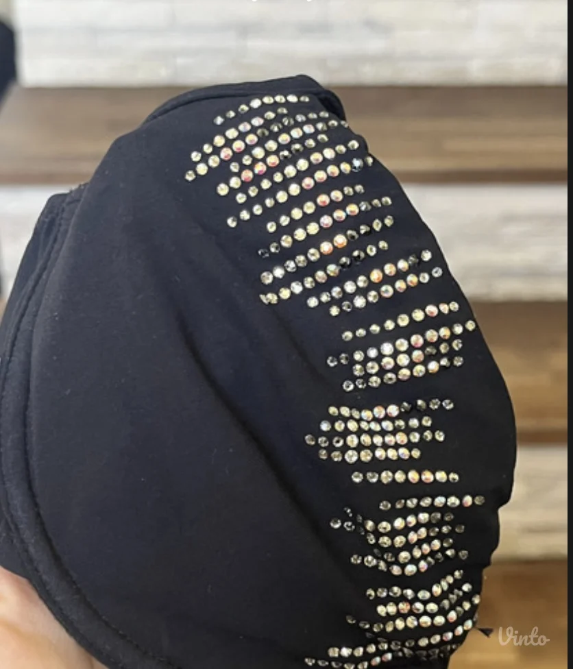 Swarovski kupaci sa etiketom