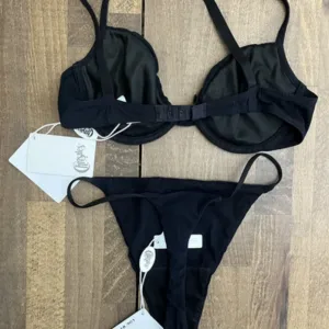 Swarovski kupaci sa etiketom