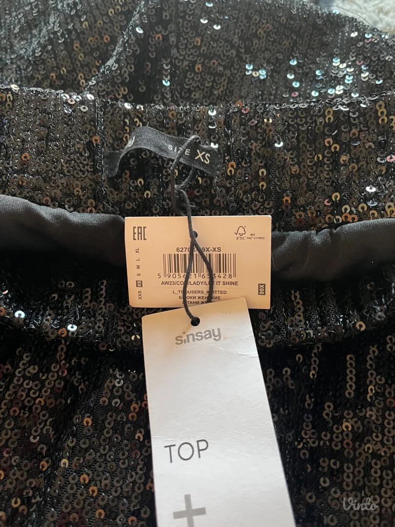 Pantalone sa šljokicama XS nove!