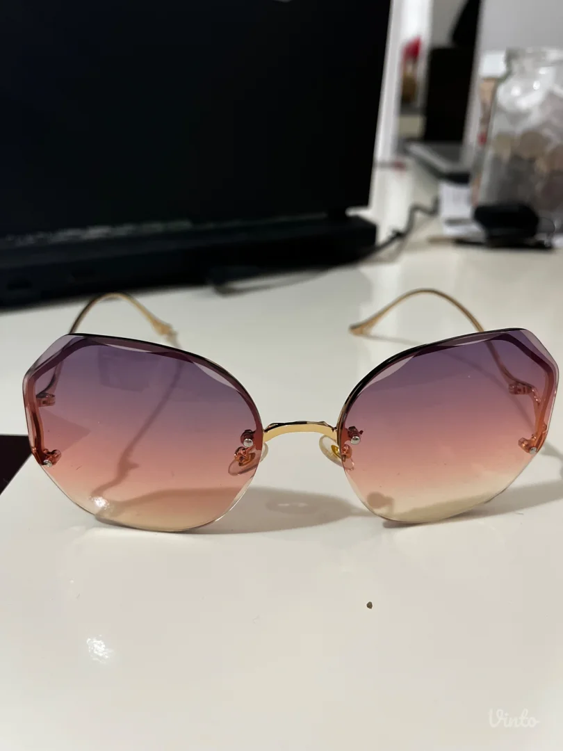 EFEKTNE SUNČANE NAOČARE - Bez Okvira, Ombre Stakla