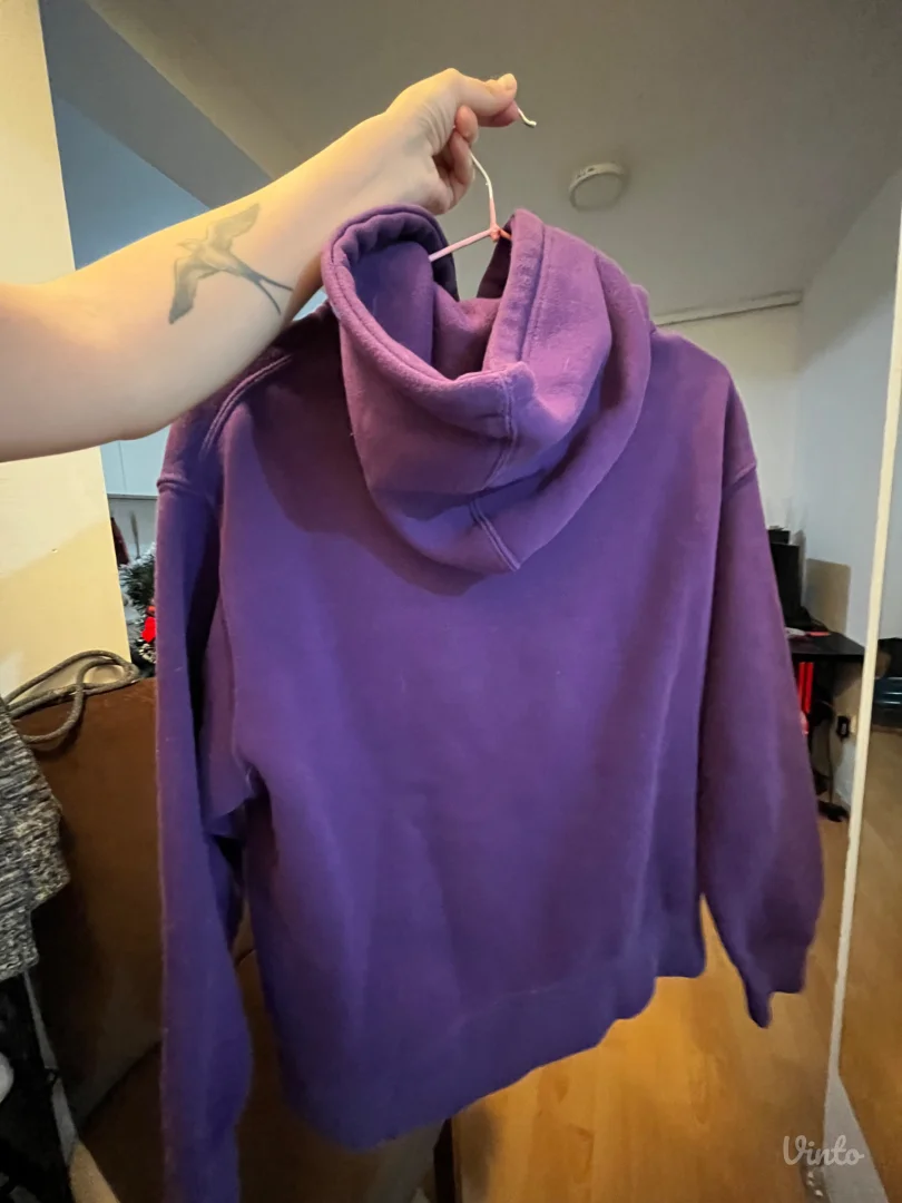 Pull&Bear topao, ljubičasti duks sa kapuljačom