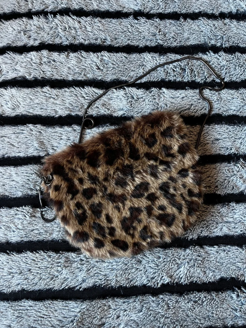 Leopard krznena torbica