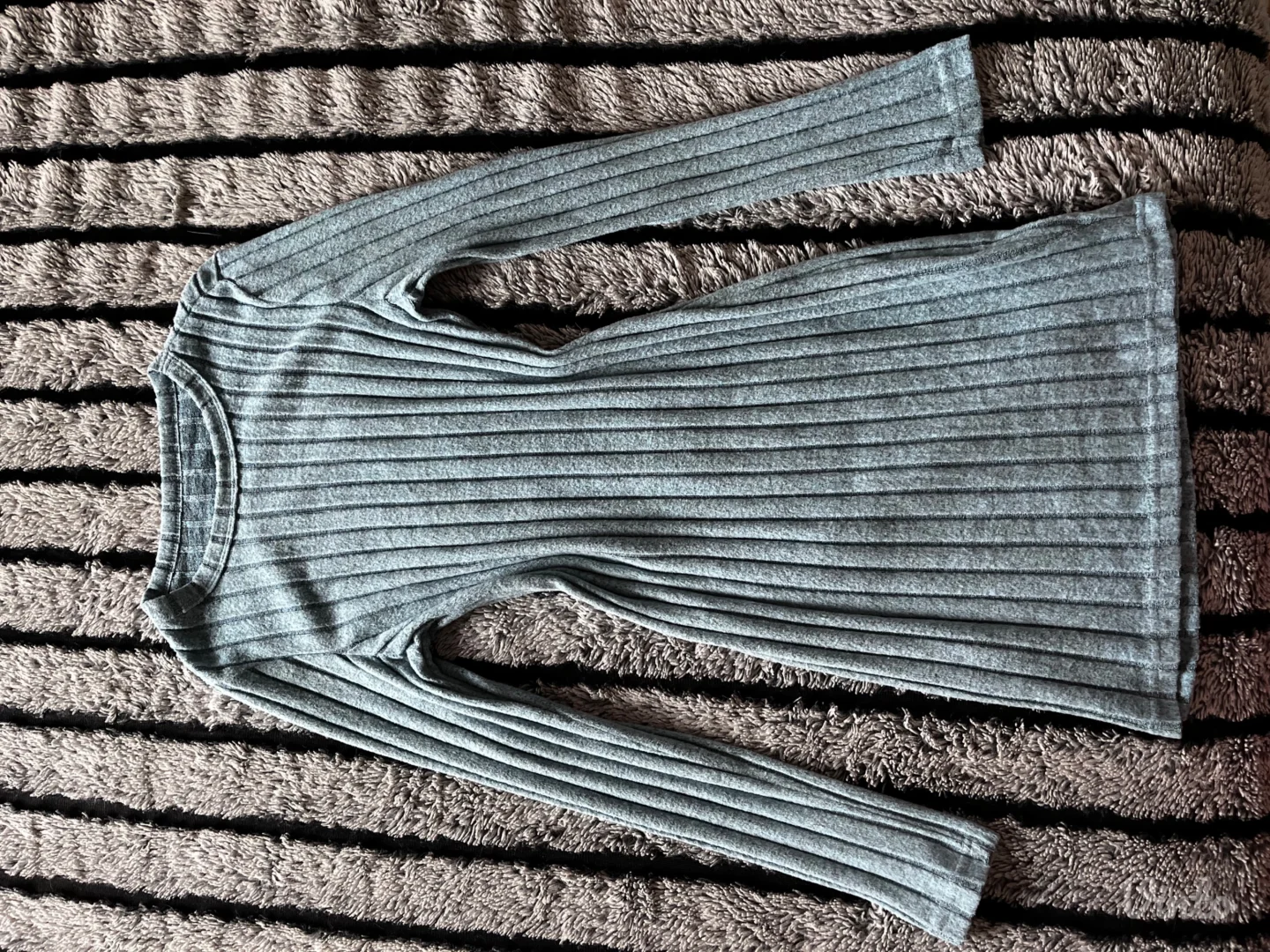 Rebrasta tunika/haljina Shein