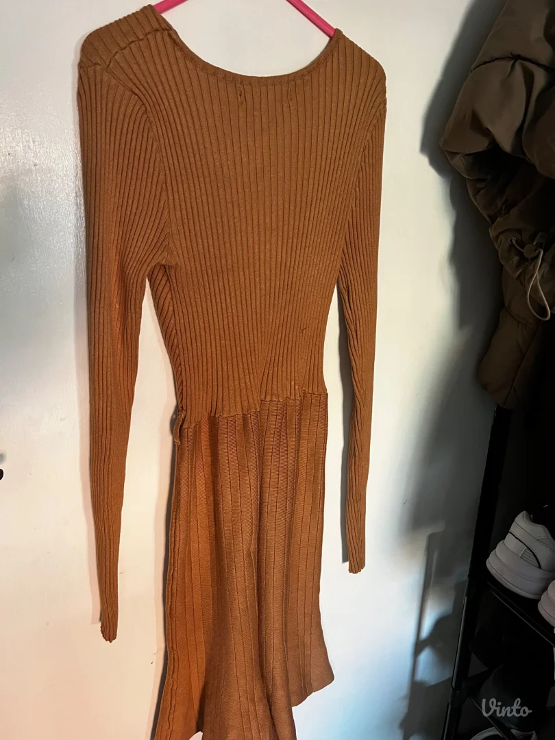 Kamel pletena haljina na preklop