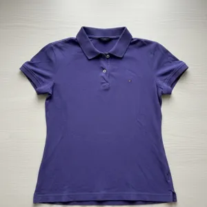 Tommy Hilfiger majica sa kragnom