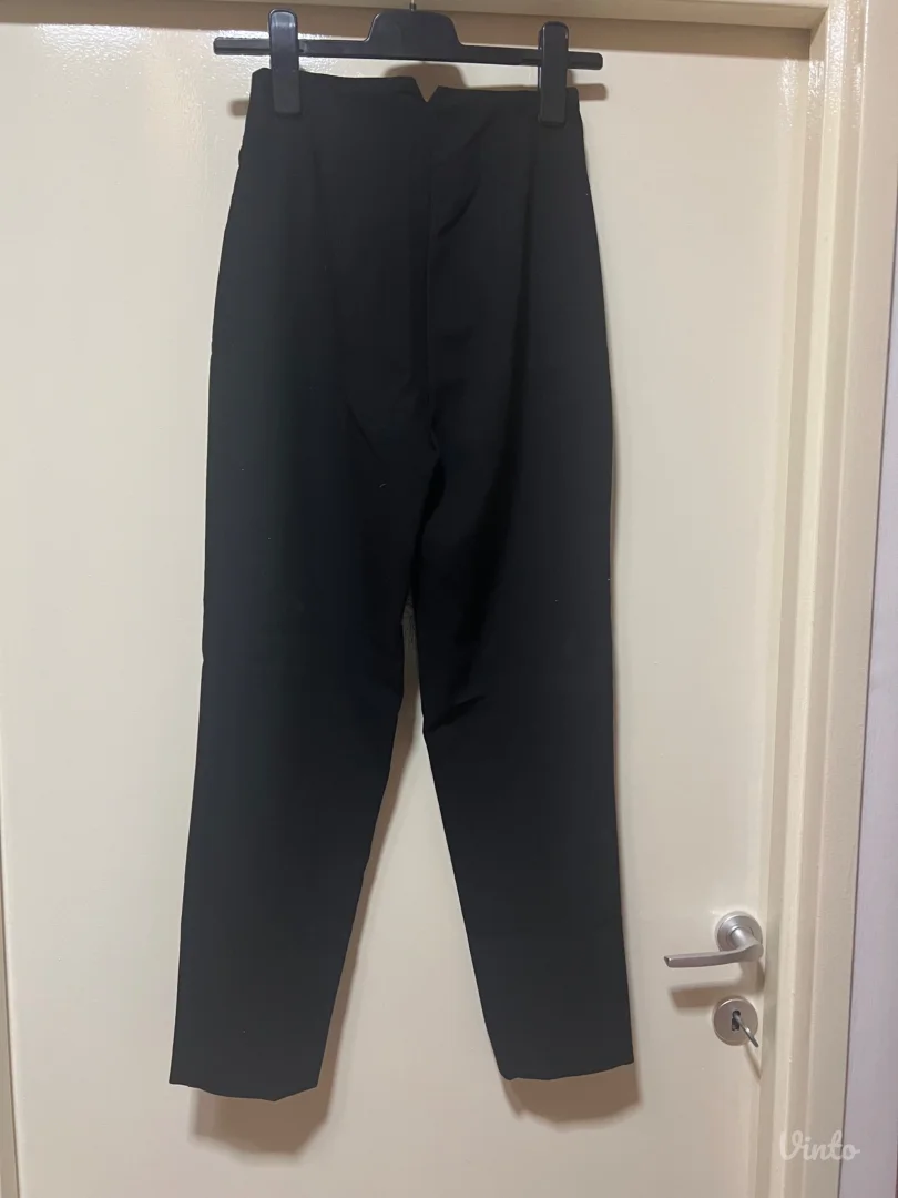 Zara-pantalone visokog struka