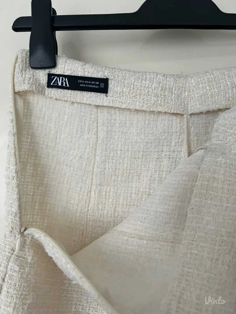 Zara- suknja prljavo bele boje