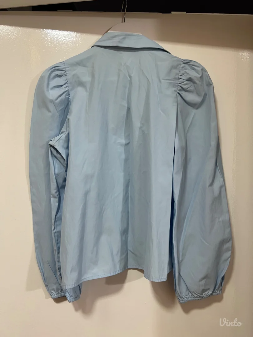 Stradivarius- kosulja