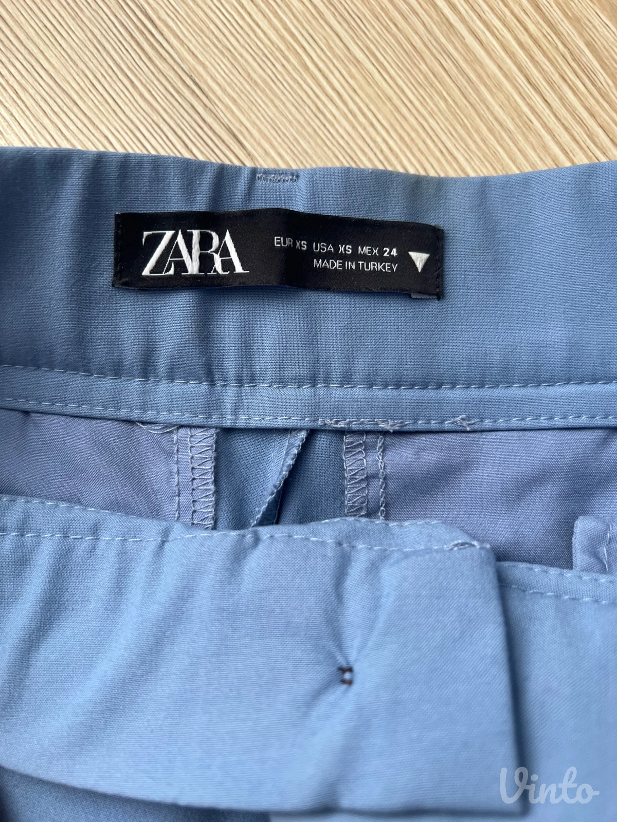 Zara-pantalone sirokih nogavica