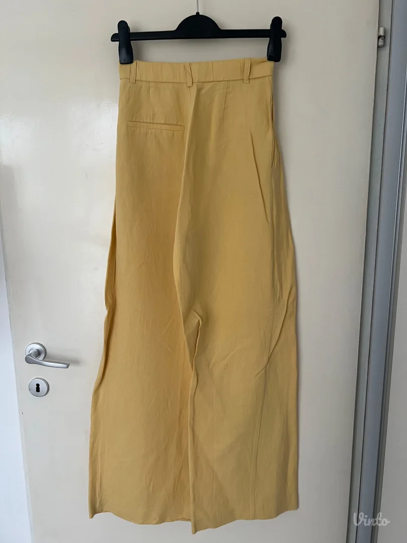 Zara - lanene letnje pantalone