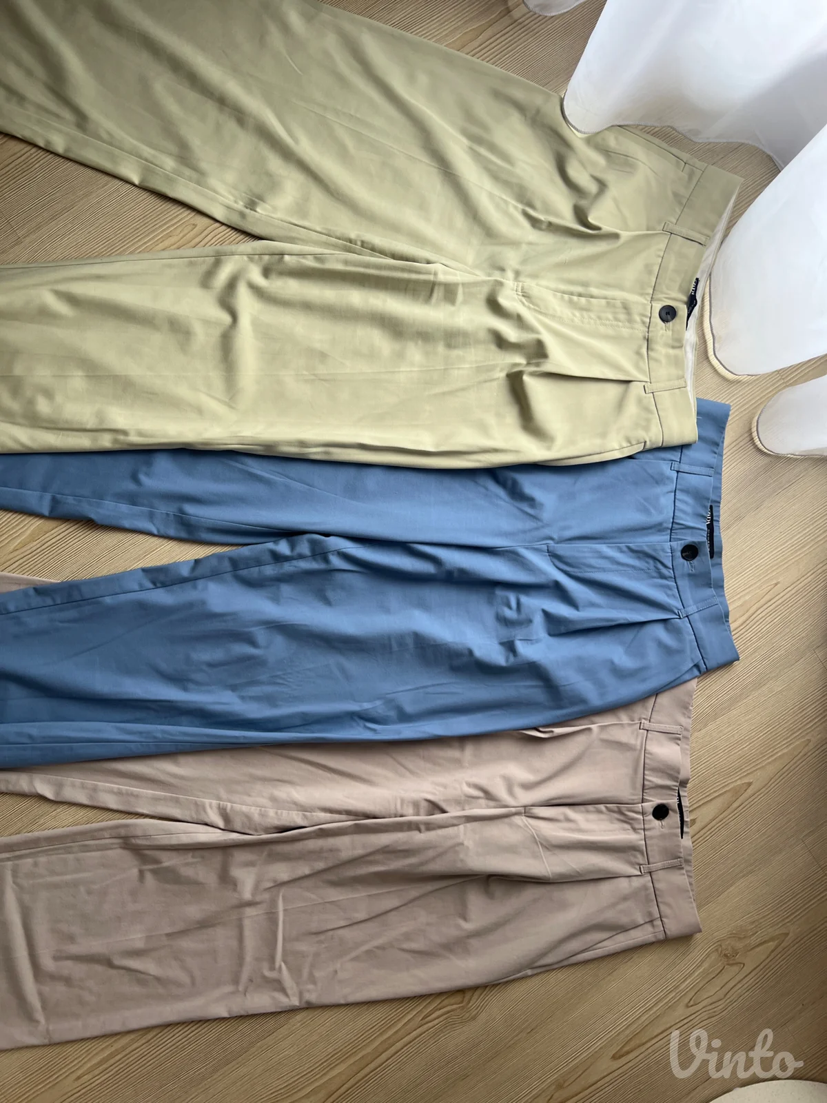 Zara-pantalone sirokih nogavica