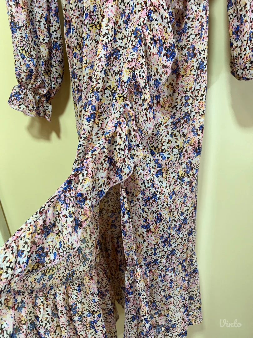 Zara -haljina cvetnog dezena