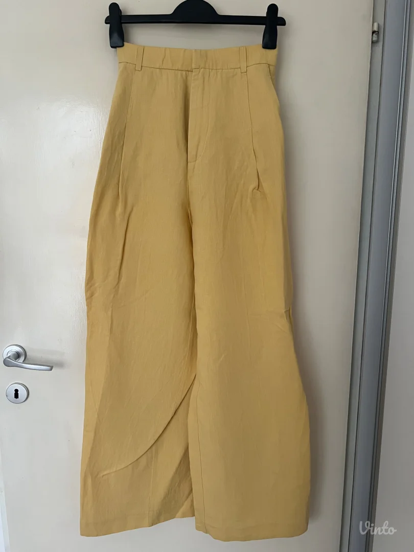 Zara - lanene letnje pantalone