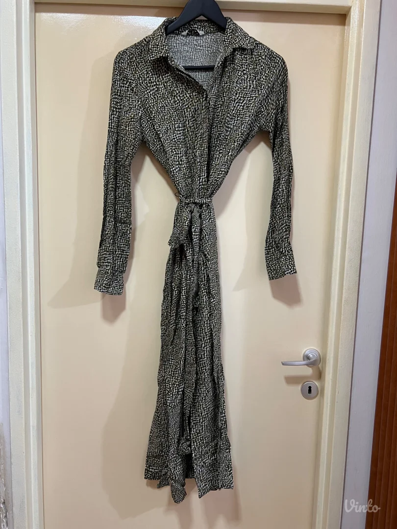 Stradivarius haljina