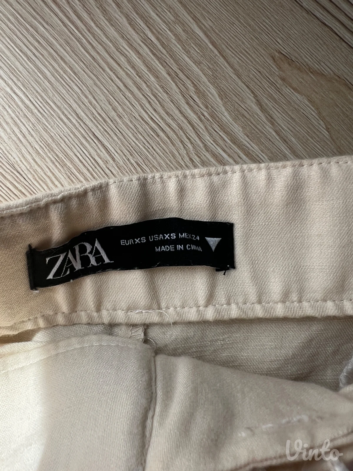 Zara-pantalone od mesavine lana