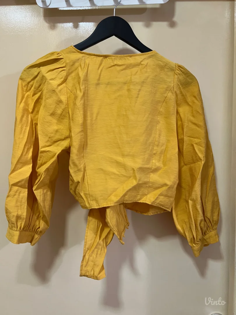 Zara-krop letnja bluzica