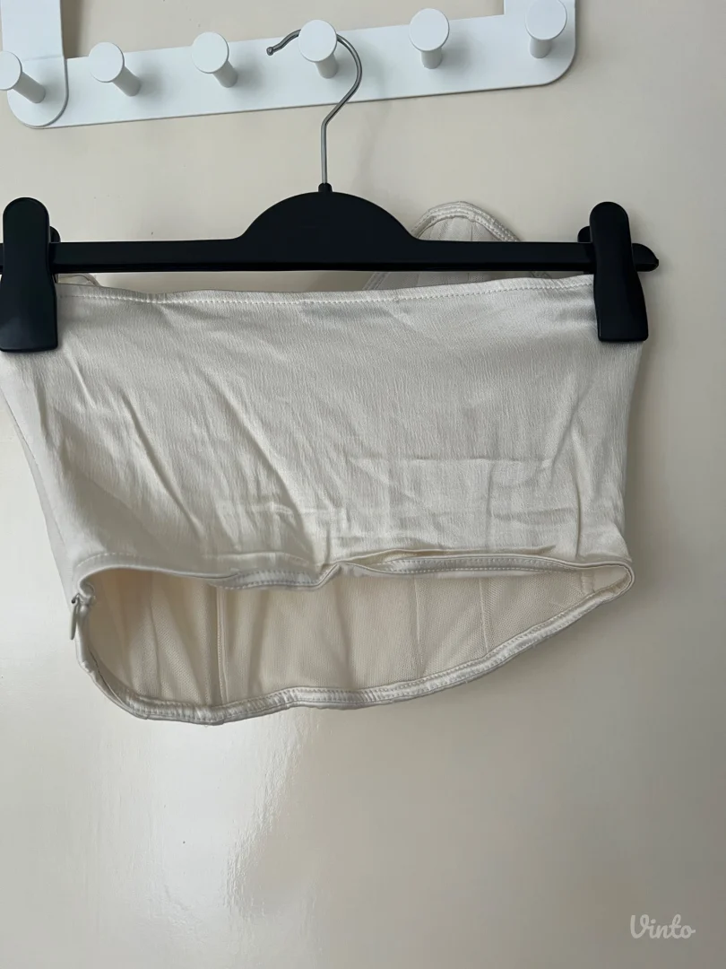 Zara- beli satenski korset