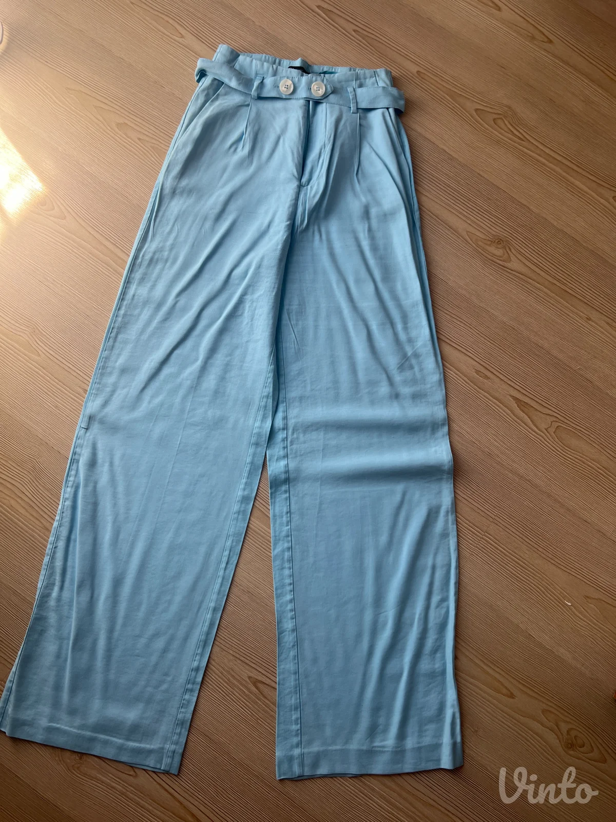 Zara-letnje pantalone