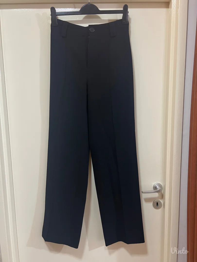 Zara-pantalone ravnih nogavica